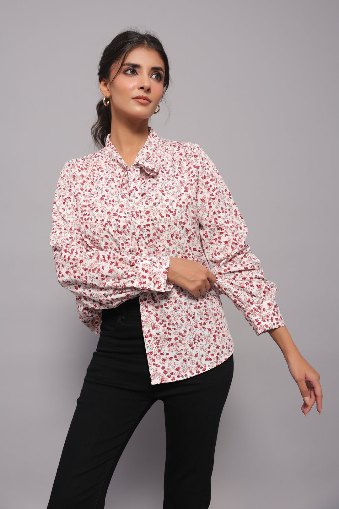 Tie-Neck Shirt In Ditsy Floral Print