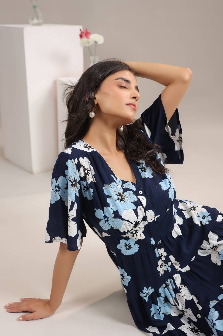 Abstract Print Mini Dress for Women - closer look