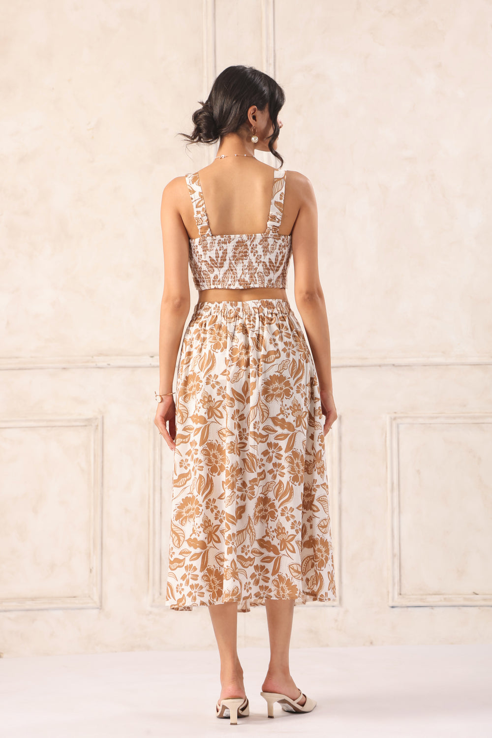 Brown floral co ord set back view women two piece outfit stylish summer wear