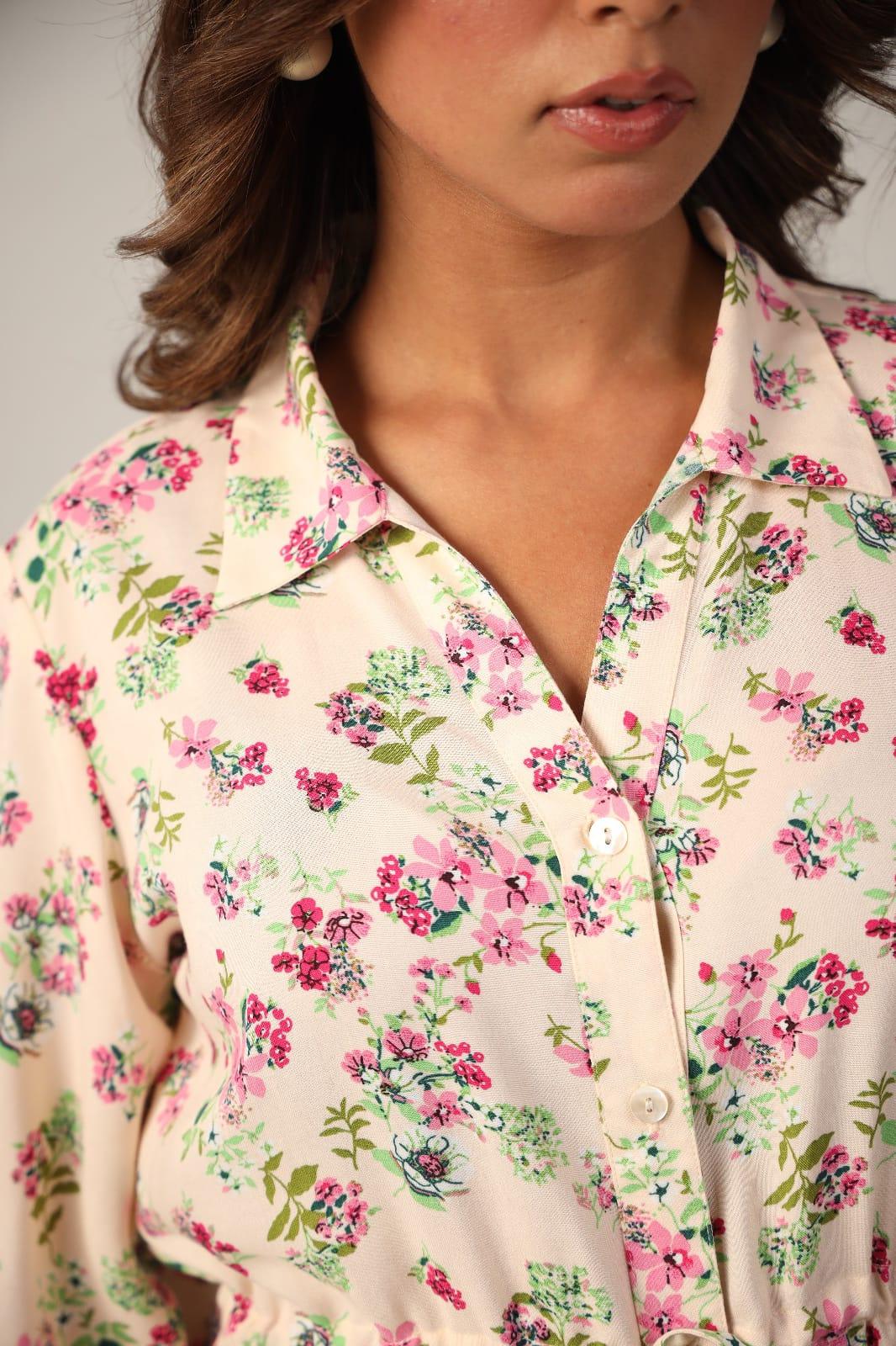 Rayon Ditsy Floral Collar Short Dress - Neckline view