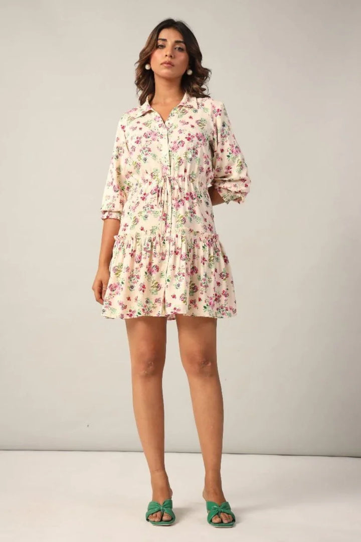 Rayon Ditsy Floral Collar short Dress front view






