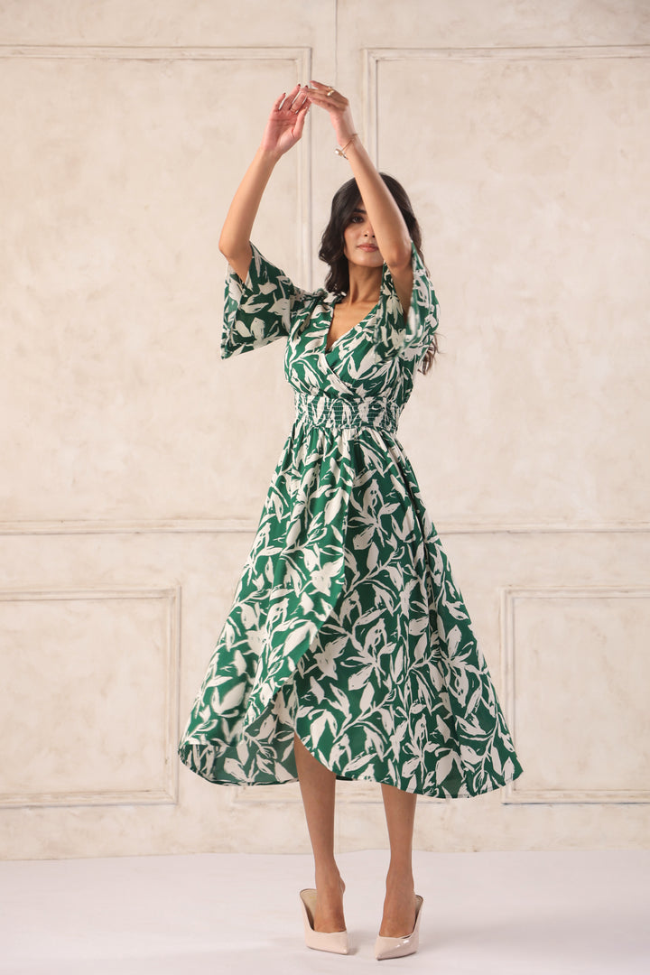 Women Green Tropical Printed Midi Dress with Flutter Sleeves
