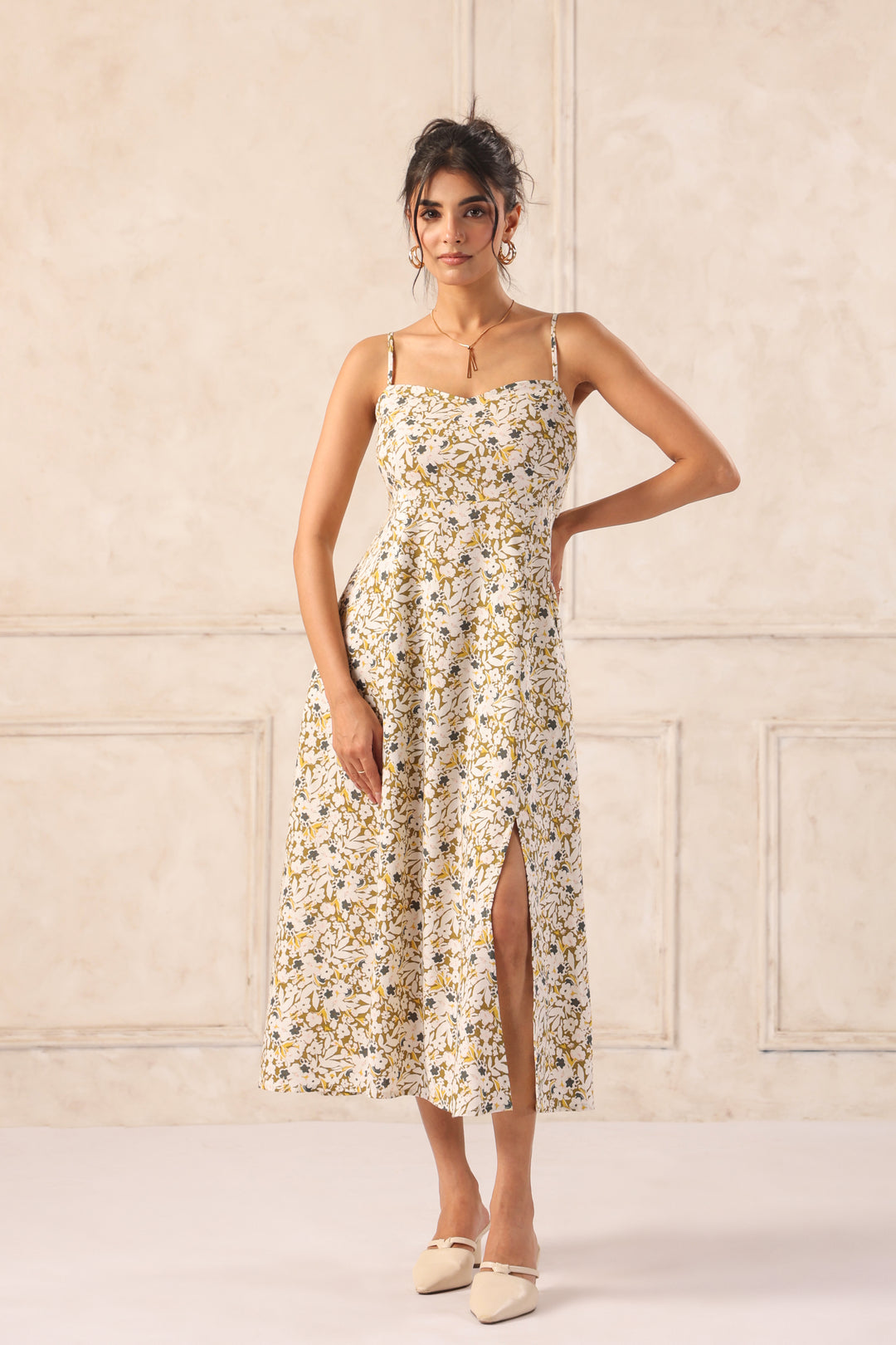 Ditsy Floral Midi Dress for Women – Cotton Sweetheart Neck Summer Dress