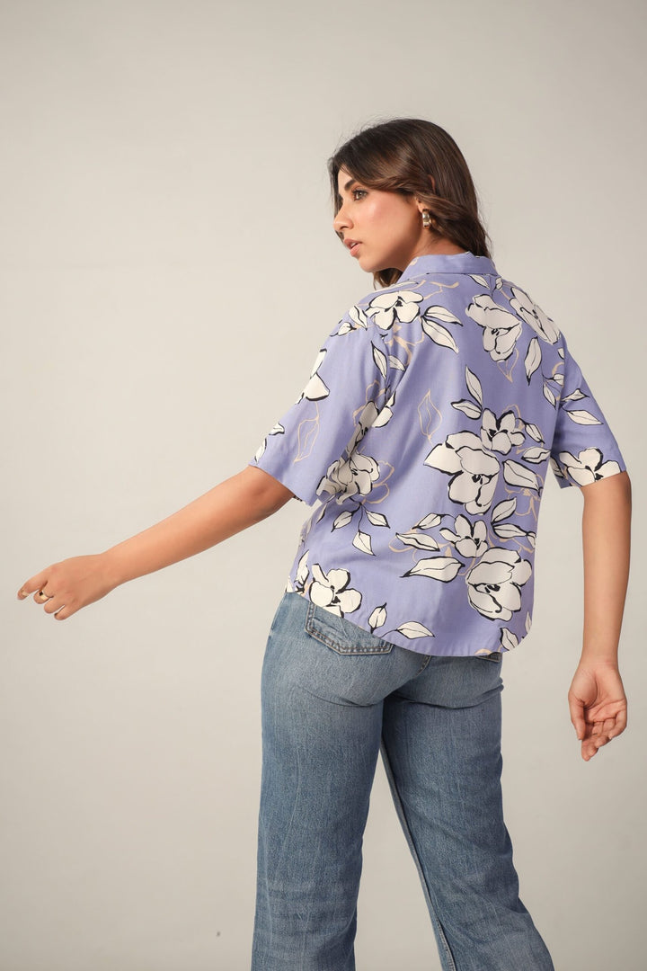 Lavender And White Floral Collar Short Sleeves Shirt