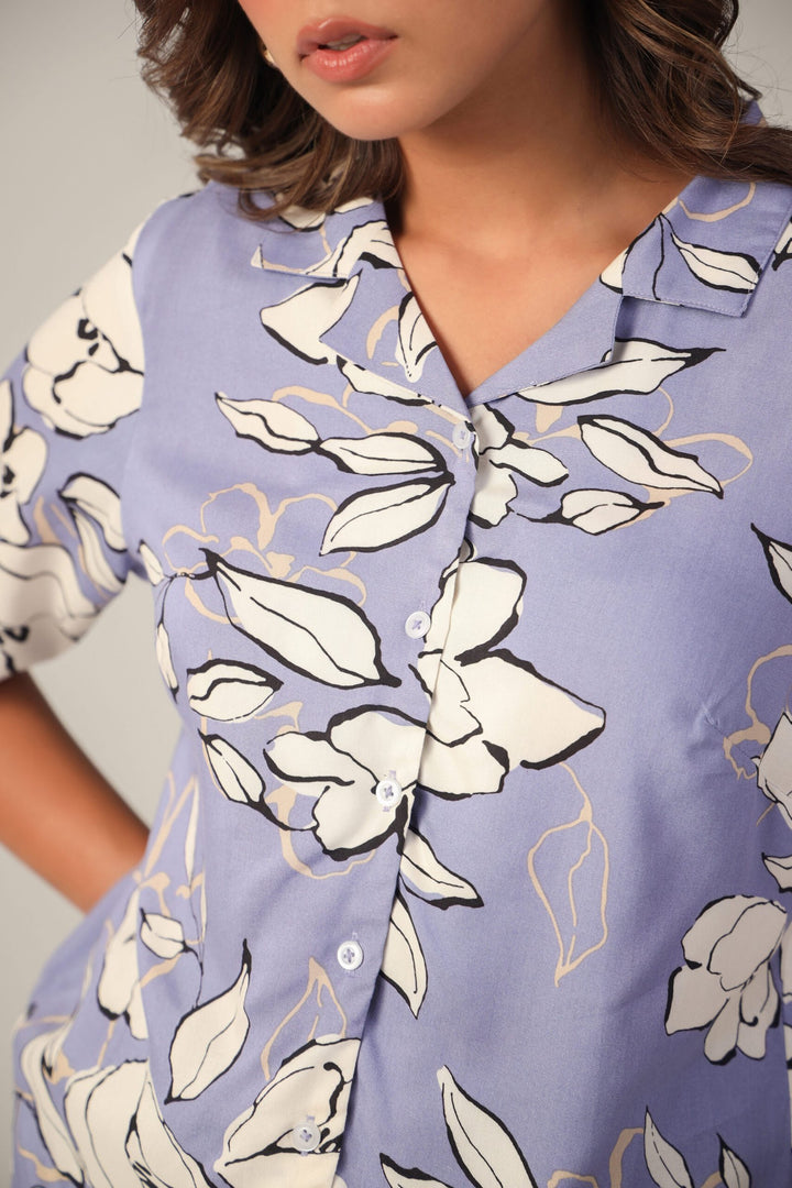 Lavender And White Floral Collar Short Sleeves Shirt